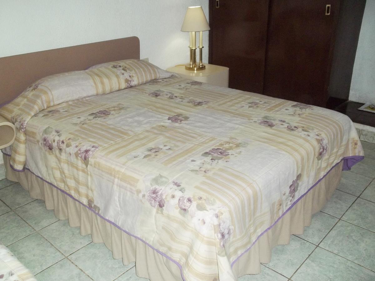 סאן סלבדור Hotel Grecia Real מראה חיצוני תמונה