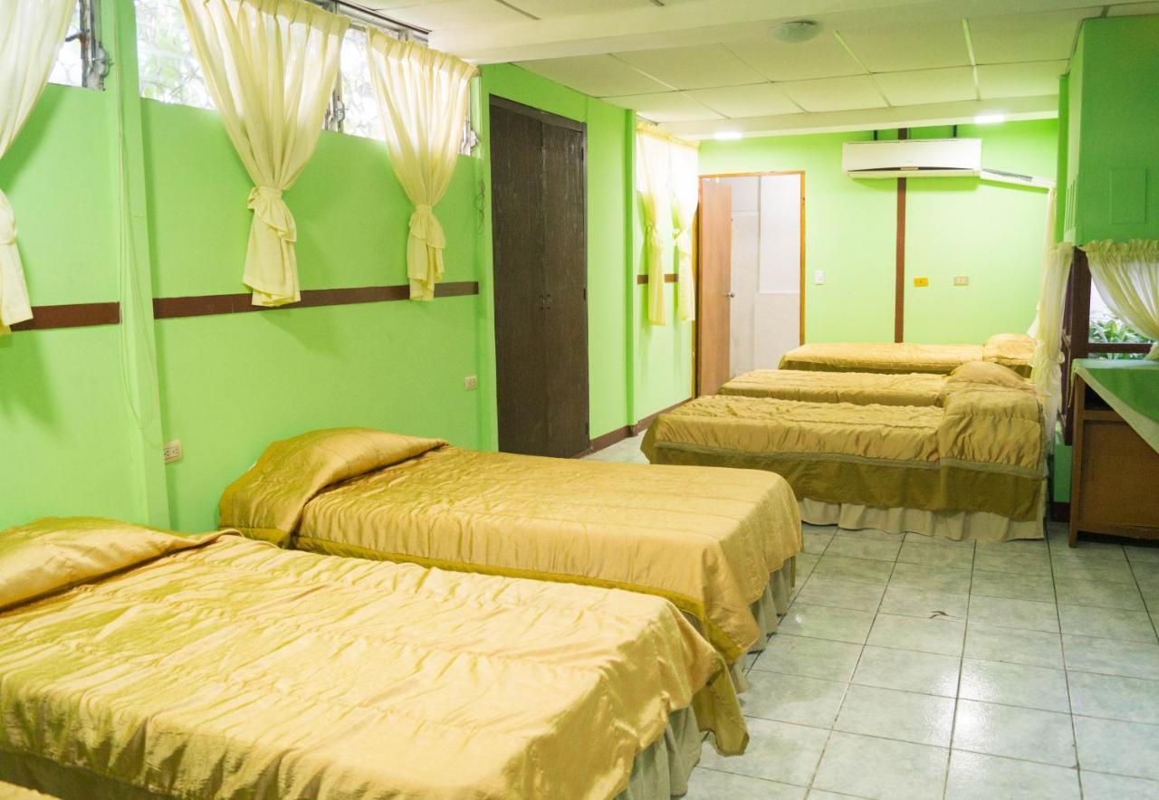 סאן סלבדור Hotel Grecia Real מראה חיצוני תמונה