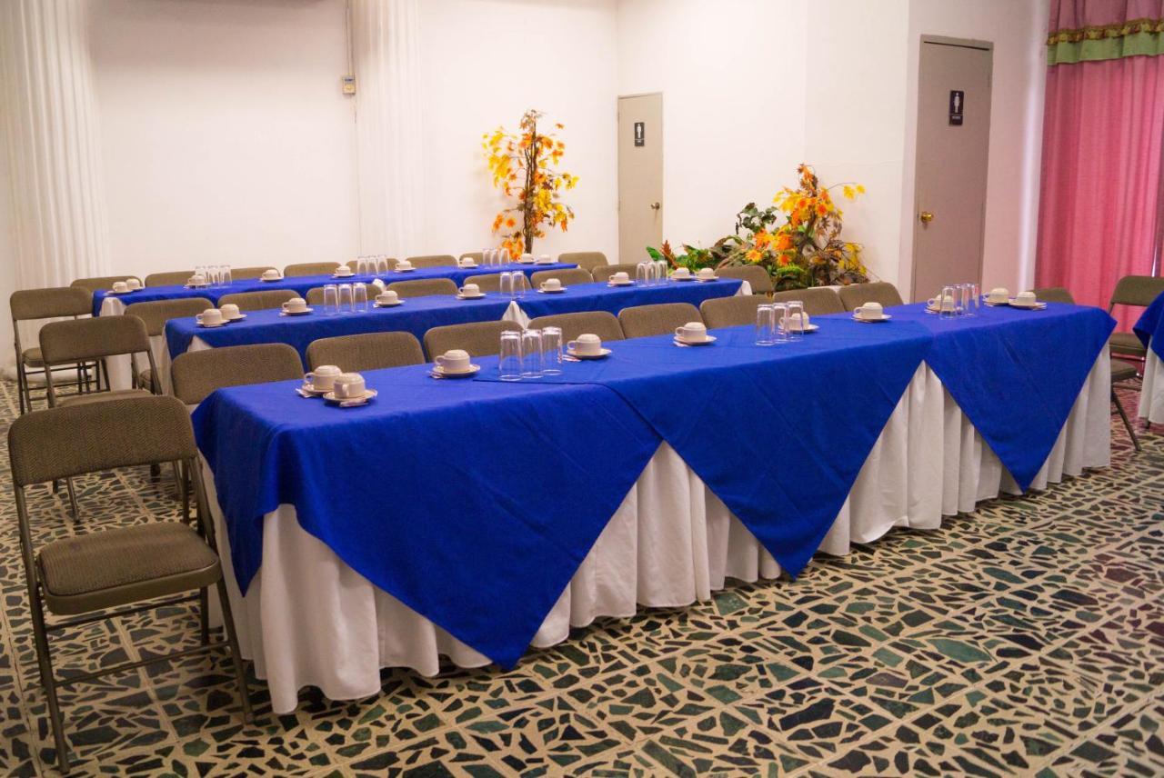 סאן סלבדור Hotel Grecia Real מראה חיצוני תמונה